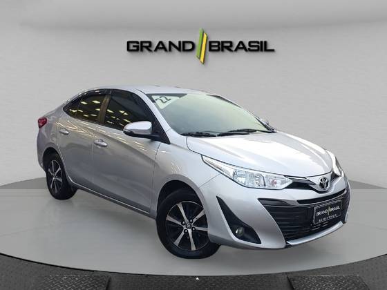 TOYOTA YARIS 1.5 16V FLEX SEDAN XS CONNECT MULTIDRIVE TOYOTA YARIS 1.5 16V FLEX SEDAN XS CONNECT MULTIDRIVE
